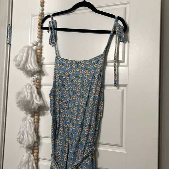 Daisy Print Jumpsuit - Picture 1 of 4
